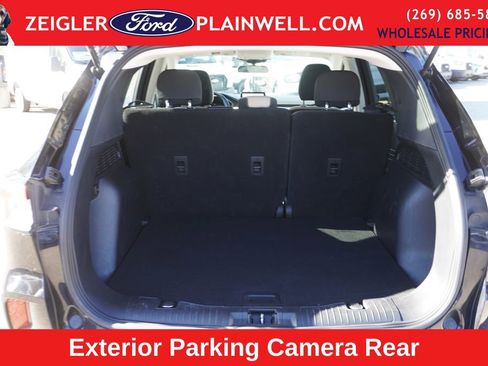 Used 2022 Ford Escape SE image 10