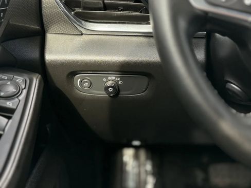 Used 2023 Chevrolet Traverse Premier w/ Redline Edition image 31