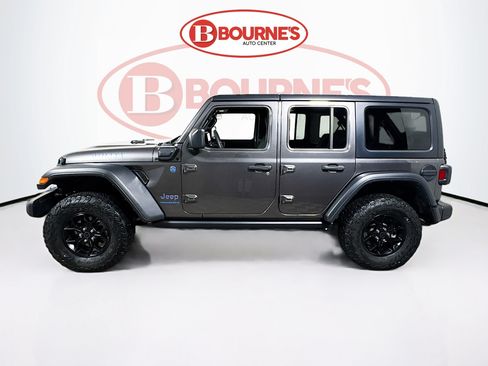 Used 2024 Jeep Wrangler Unlimited AWD/4WD image 6