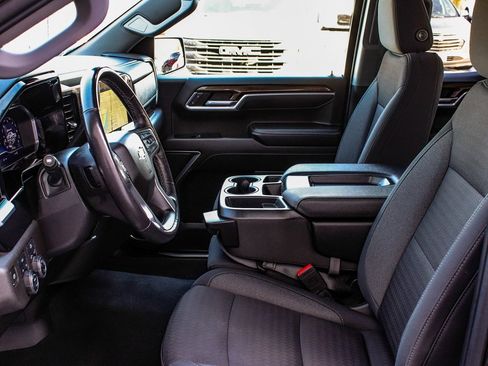 Used 2022 Chevrolet Silverado 1500 LT image 31