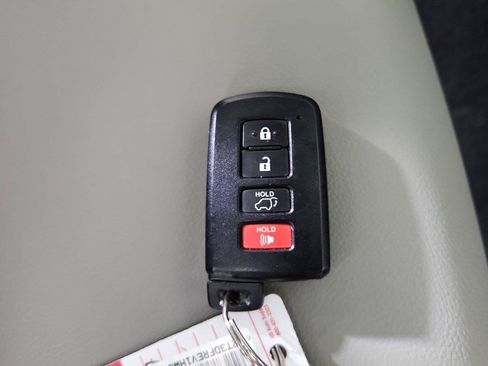 Used 2017 Toyota RAV4 Limited w/ All Weather Liner Package AWD/4WD image 25