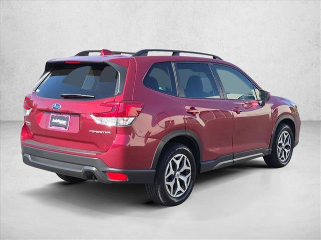 Used 2020 Subaru Forester Premium AWD/4WD image 5