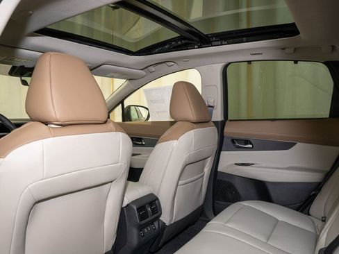 New 2026 Nissan Murano Platinum w/ Cargo Package image 11