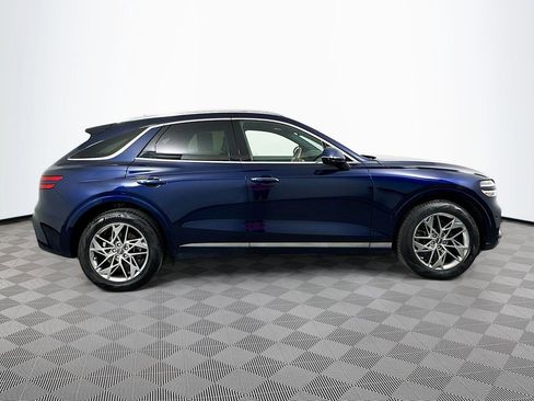 Used 2022 Genesis GV70 2.5T w/ Advanced Package image 4