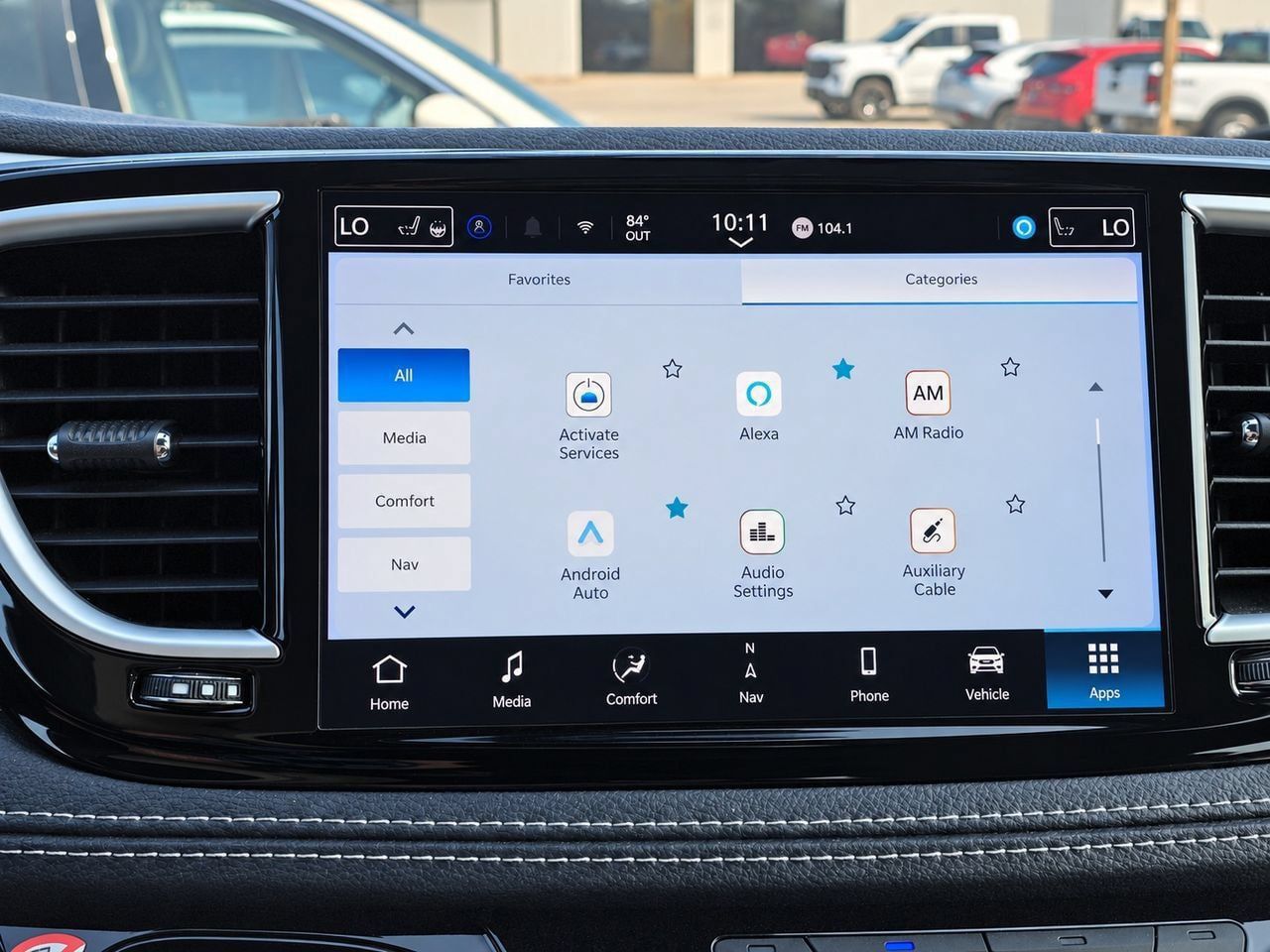Used 2025 Chrysler Pacifica Limited FWD image 16