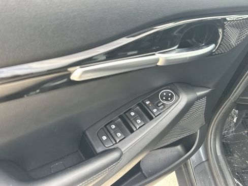 Certified 2024 Kia Seltos EX FWD image 14