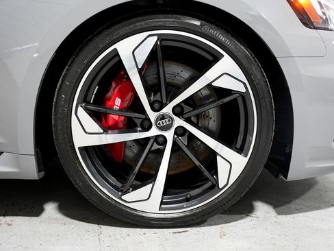 Used 2018 Audi RS 5 w/ Dynamic Package AWD/4WD image 39