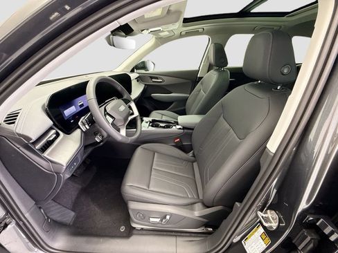Used 2026 Audi Q3 quattro 2.0T w/ Driver Assistance Package AWD/4WD image 19