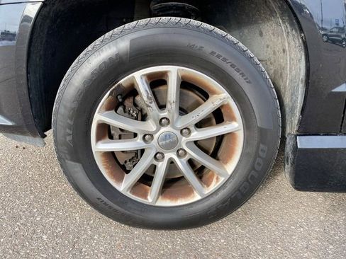 Used 2016 Dodge Grand Caravan SXT image 22