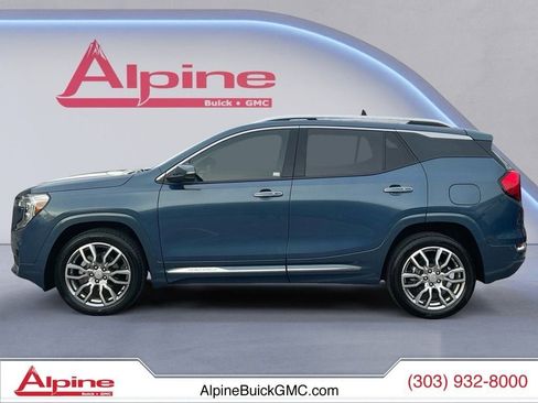 Used 2024 GMC Terrain Denali w/ Denali Premium Package image 2