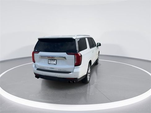 Used 2023 GMC Yukon XL Denali w/ Denali Reserve Package image 6