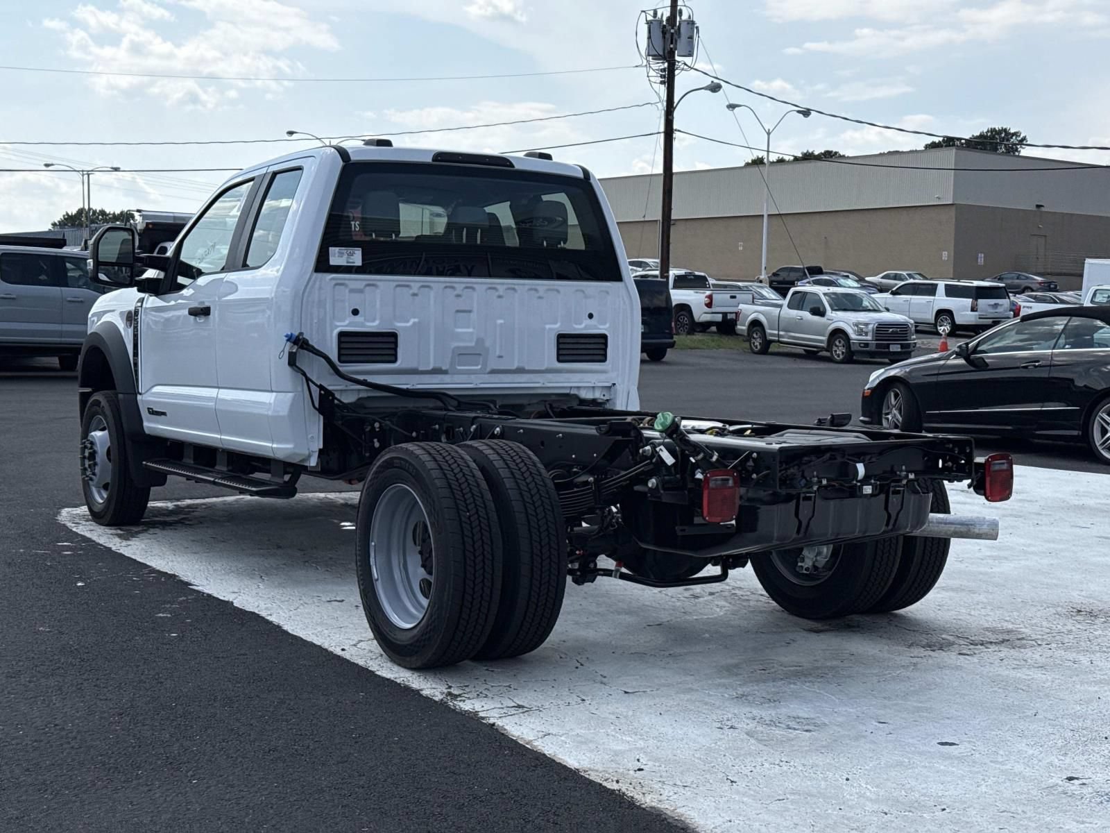 New 2026 Ford F550 4x4 SuperCab Super Duty image 5