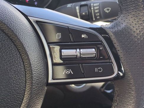 Used 2023 Kia Forte GT-Line image 25