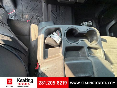 Used 2022 Chevrolet Silverado 1500 Custom RWD image 20