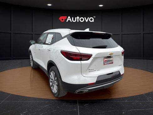Used 2023 Chevrolet Blazer Premier w/ Driver Confidence II Package AWD/4WD image 3