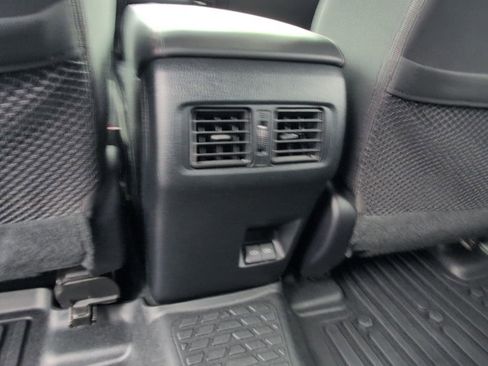 Used 2023 Toyota 4Runner TRD Off-Road AWD/4WD image 16