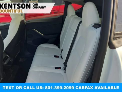 Used 2023 Tesla Model Y Performance AWD/4WD image 7