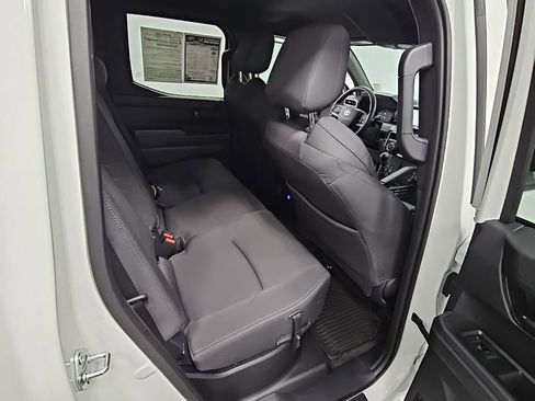 Used 2024 Toyota Tacoma SR image 34