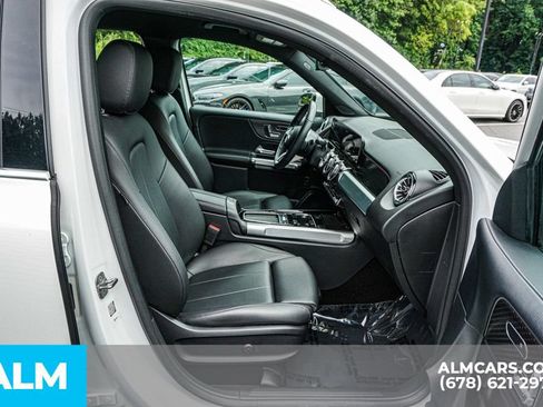 Used 2024 Mercedes-Benz GLB 250 image 22