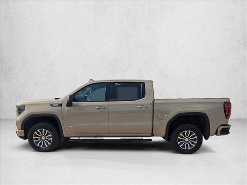 Used 2023 GMC Sierra 1500 AT4 w/ Technology Package AWD/4WD image 8