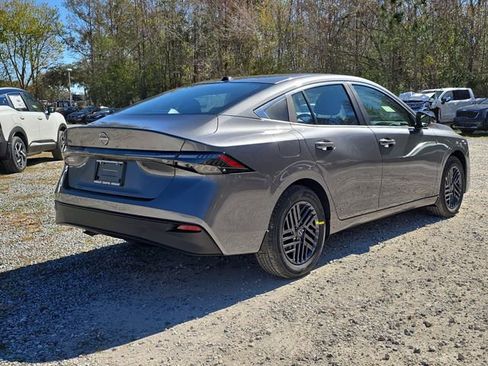 New 2026 Nissan Sentra SV w/ SV Convenience Package image 7