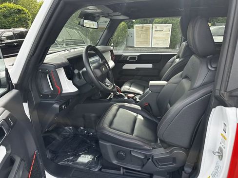 Certified 2025 Ford Bronco Stroppe Edition AWD/4WD image 19