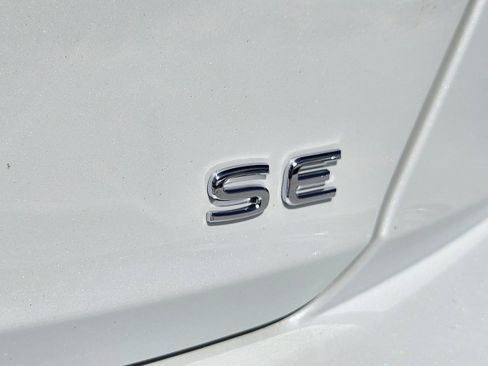 New 2025 Volkswagen Jetta SE image 11