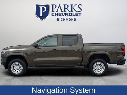 Used 2023 Chevrolet Colorado W/T RWD image 4
