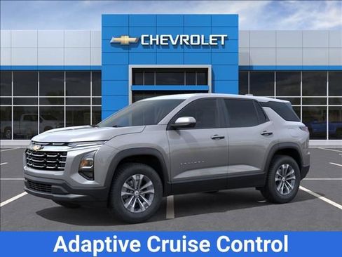 New 2026 Chevrolet Equinox LT FWD image 2