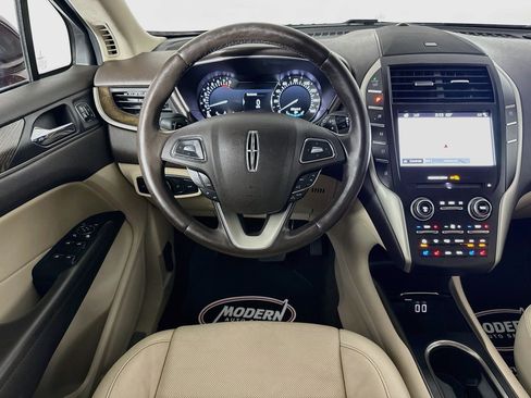 Used 2019 Lincoln MKC Reserve w/ MKC Climate Package AWD/4WD image 24