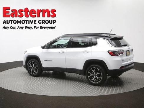 Used 2025 Jeep Compass Limited AWD/4WD image 63