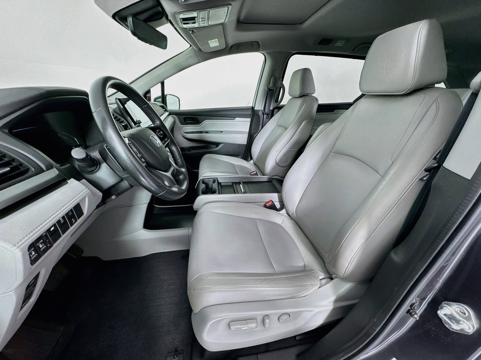 Used 2018 Honda Odyssey EX-L image 20