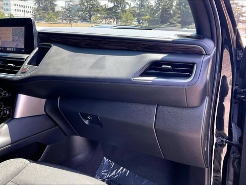 Used 2022 Chevrolet Tahoe LS RWD image 17