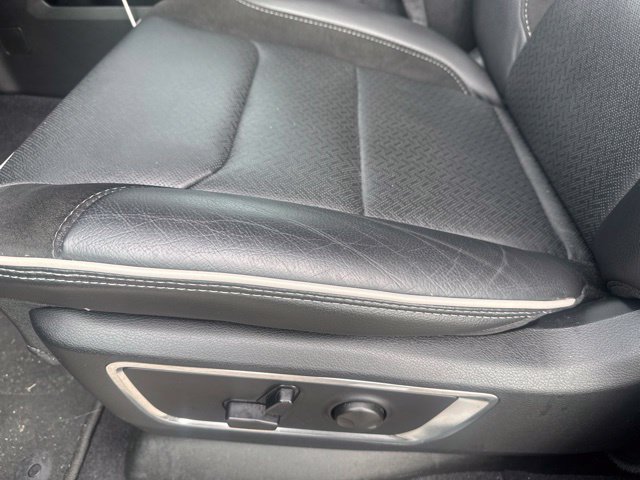 Used 2026 RAM 1500 Laramie AWD/4WD image 16