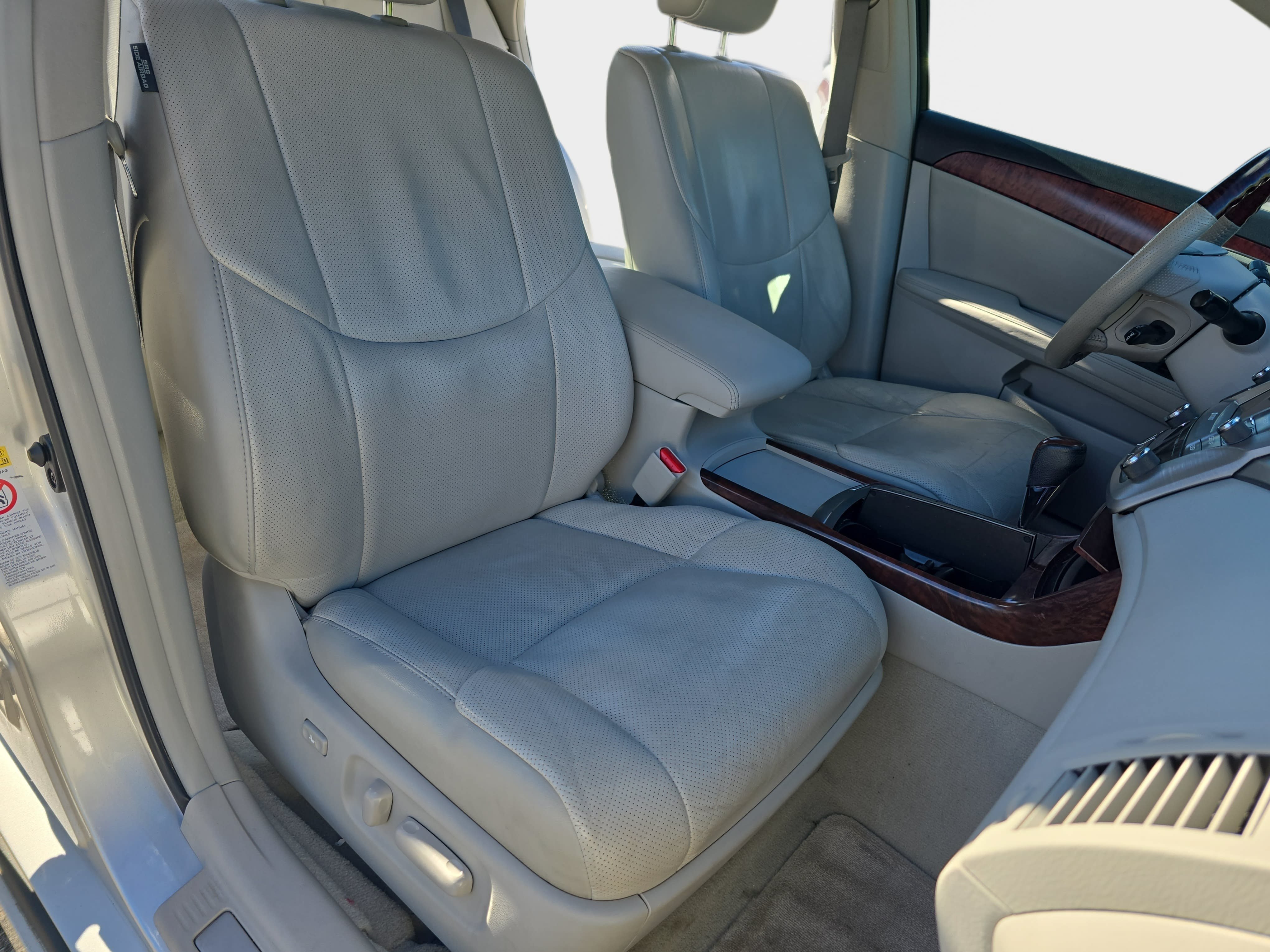 Used 2012 Toyota Avalon Limited FWD image 10