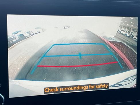 Certified 2025 Toyota Highlander XLE image 21