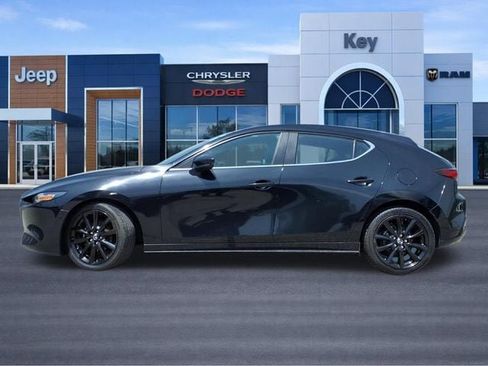 Used 2024 MAZDA MAZDA3 s FWD image 2