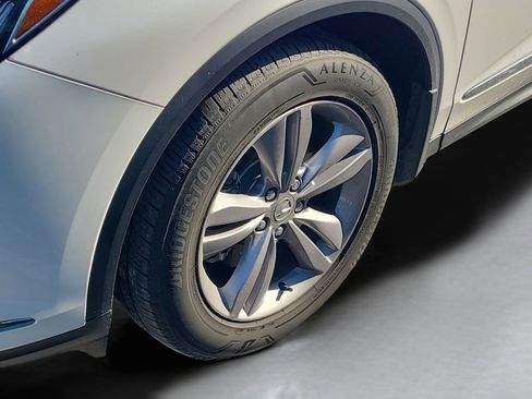 Used 2023 Acura MDX 3.5L image 12