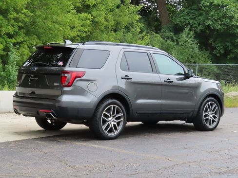 Used 2017 Ford Explorer Sport w/ Equipment Group 401A AWD/4WD image 3
