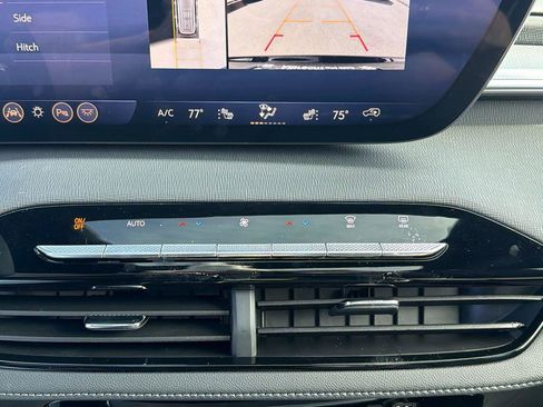 New 2026 Buick Enclave Sport Touring w/ Super Cruise Package AWD/4WD image 22