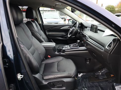 Used 2018 MAZDA CX-9 Touring image 20