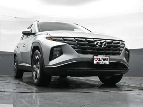 Used 2023 Hyundai Tucson SEL w/ Cargo Package AWD/4WD image 43