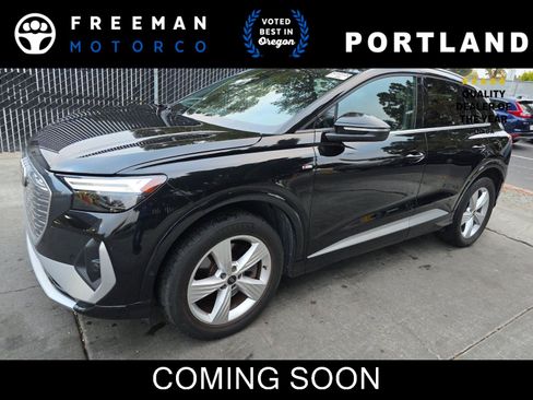 Used 2023 Audi Q4 e-tron Premium Plus AWD/4WD image 1