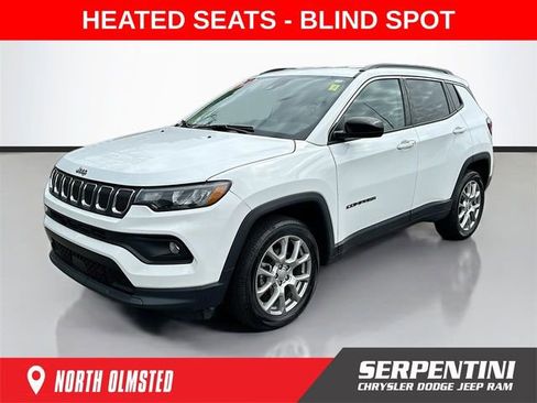 Used 2022 Jeep Compass Latitude AWD/4WD image 1