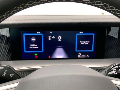 Certified 2025 Volkswagen Tiguan S AWD/4WD image 23