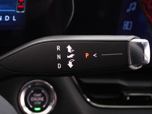 New 2026 Chevrolet Equinox RS w/ Convenience Package III FWD image 24