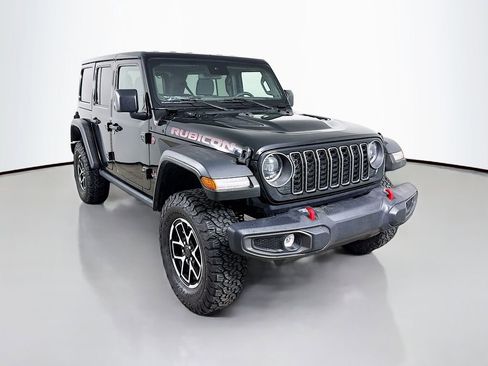 Used 2025 Jeep Wrangler Unlimited Rubicon AWD/4WD image 1