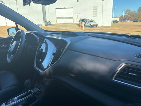 Used 2023 Subaru Ascent Touring image 25