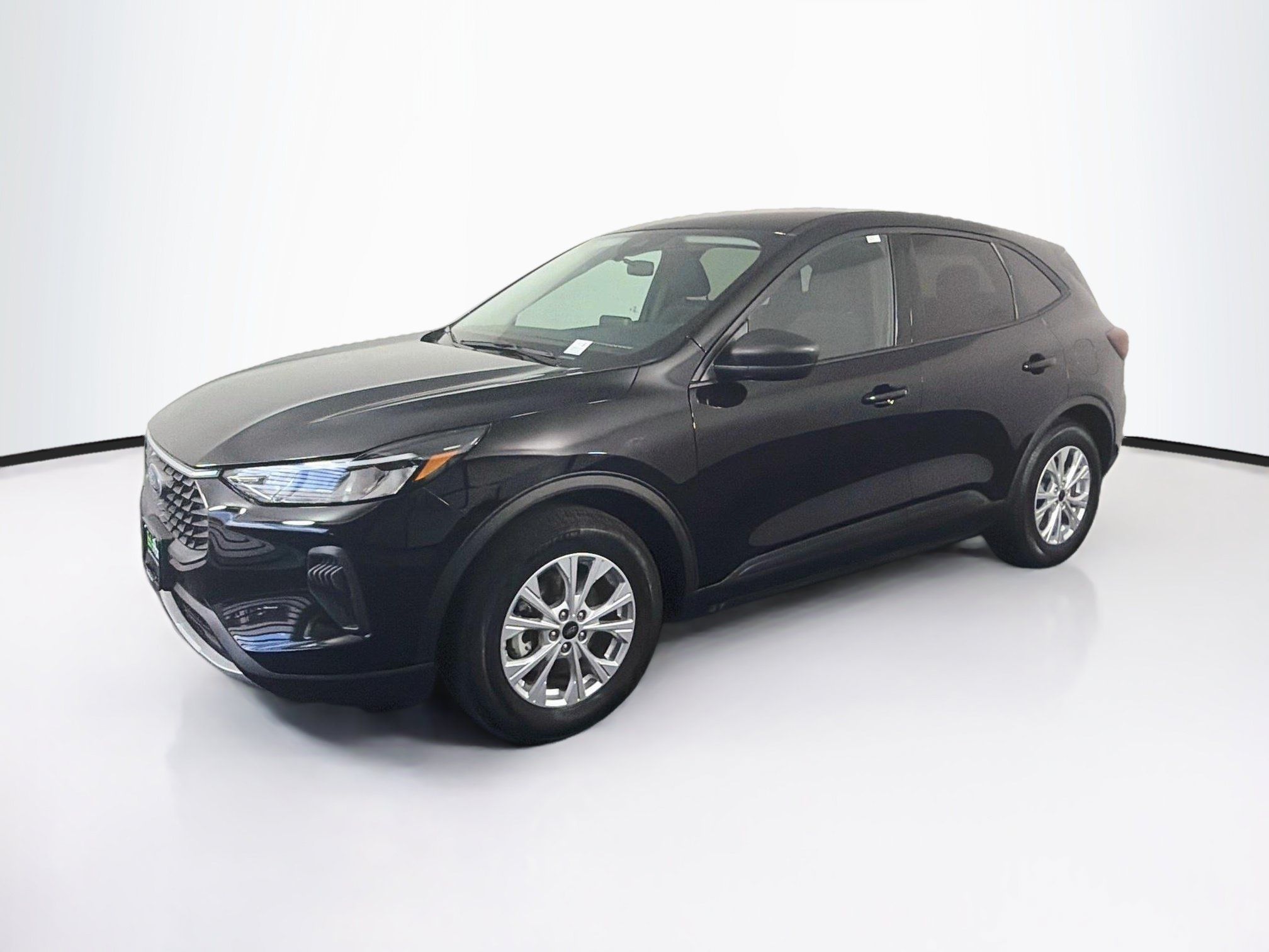 Used 2025 Ford Escape Active FWD image 3