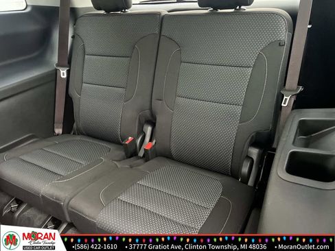 Used 2021 GMC Acadia SLE image 13